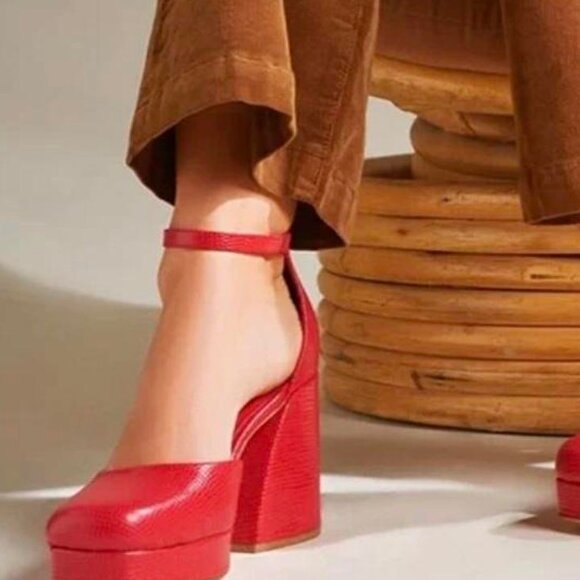 Charlotte Stone - Fran Vamp - Red Leather - Brand new with Tags - Picture 1 of 3